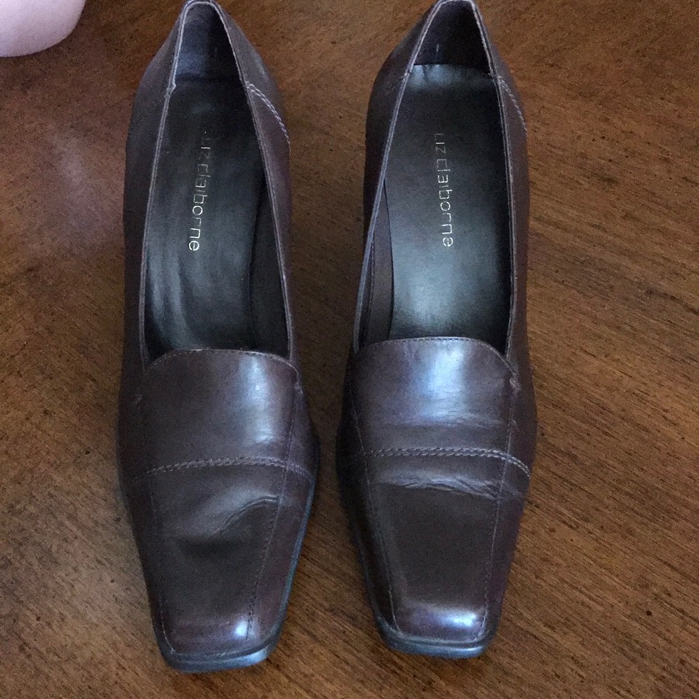 Liz Claiborne shoe!